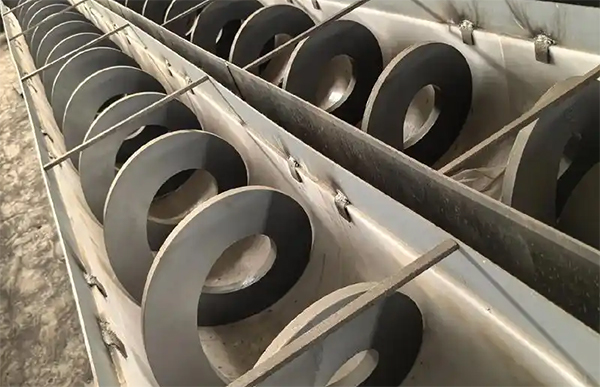 ��������ݔ�͙C